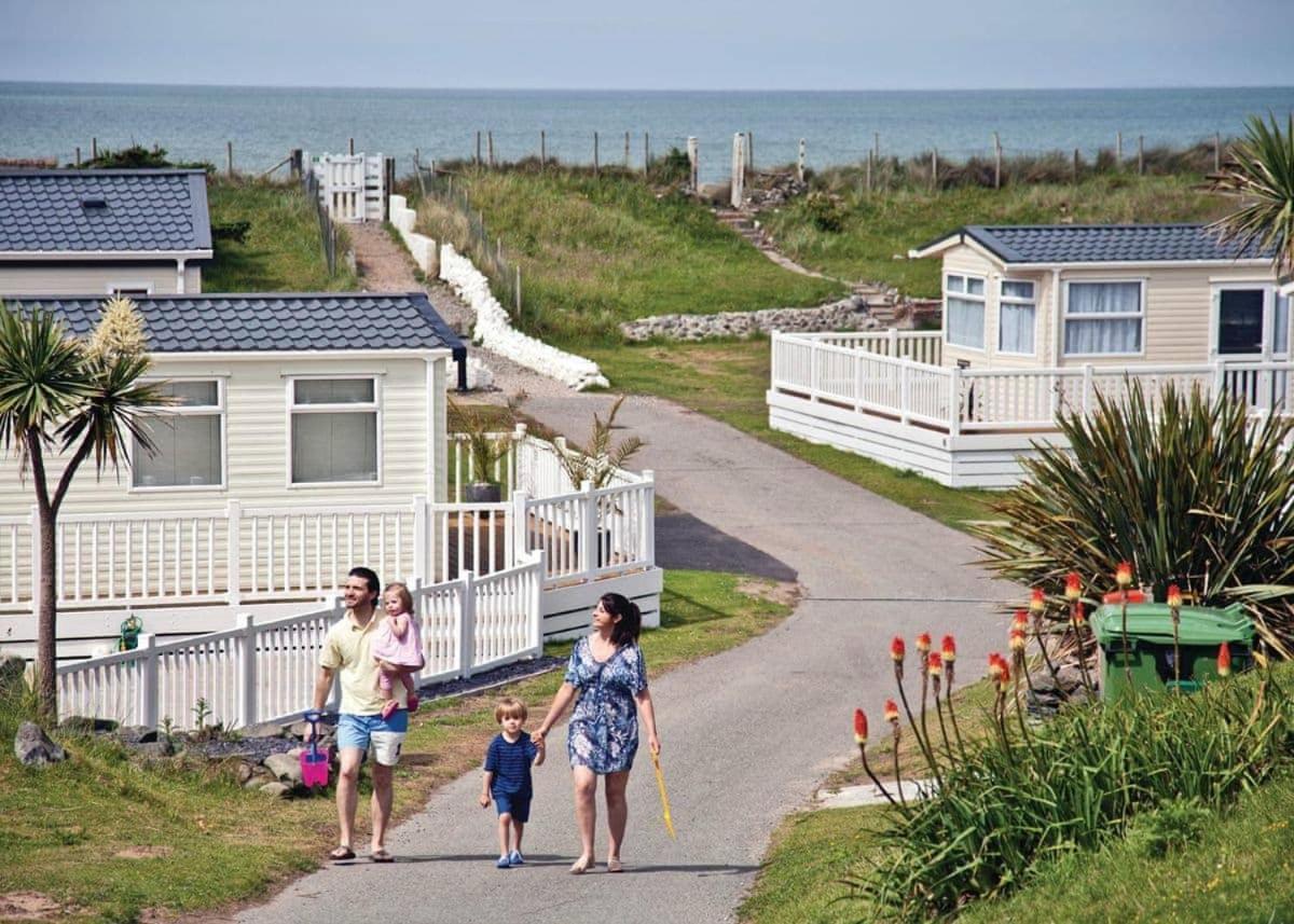 Barmouth Bay Holiday Park Llanddwywe Exterior photo